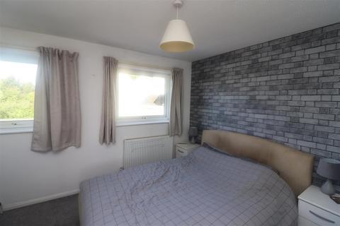 2 bedroom end of terrace house for sale, Walnut Way, Barnstaple