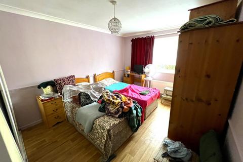 91 Beverley, Toothill, Swindon, SN5 8BN
