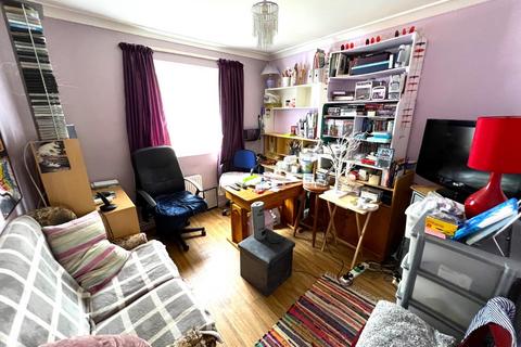 91 Beverley, Toothill, Swindon, SN5 8BN