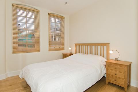 1 bedroom apartment for sale, Ambrosden Avenue, Westminster, London, SW1P