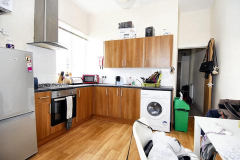 1 bedroom apartment to rent, Woodland Terrace, Plymouth PL4