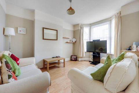 3 bedroom house for sale, Green Lane, Penge, London