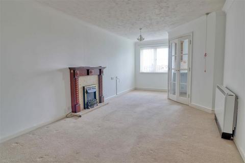 1 bedroom apartment for sale, Station Road, Great Clacton CO15