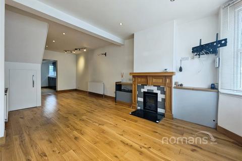 2 bedroom terraced house for sale, Clarendon Road, Reading, Berkshire