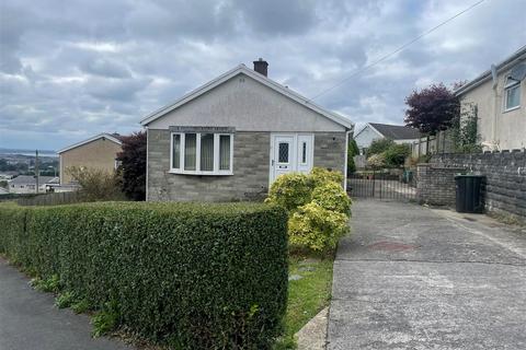 3 bedroom detached bungalow for sale, Heol Beili Glas, Llanelli