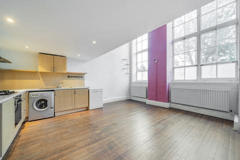 2 bedroom flat to rent, Gervase Street London SE15