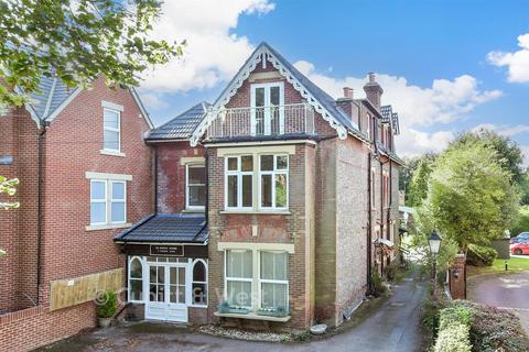 undefined, Avenue Road, Banstead, Surrey