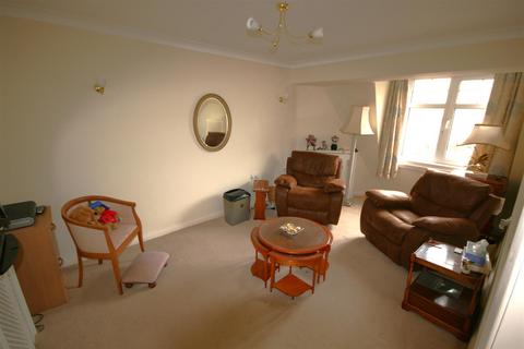 1 bedroom flat for sale, De La Warr Parade