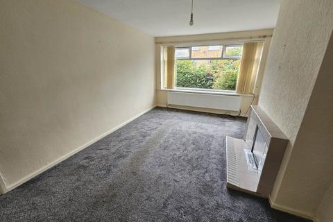 2 bedroom semi-detached bungalow to rent, White Lee Side, Heckmondwike