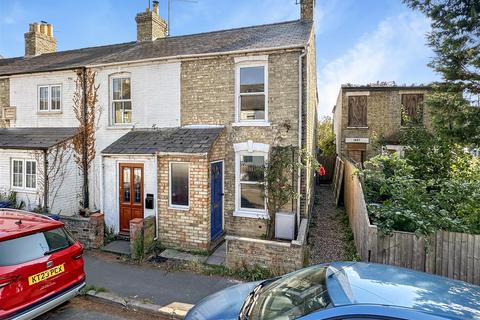 2 bedroom end of terrace house for sale, Brookfields, Cambridge CB1