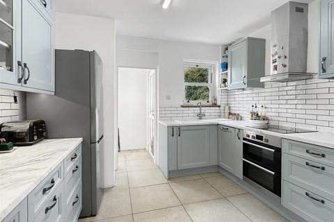 45 Brookfields, Cambridge, CB1 3NZ
