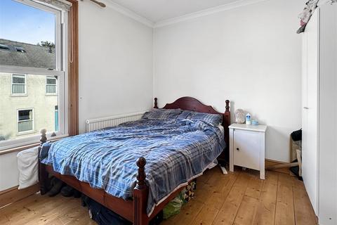 45 Brookfields, Cambridge, CB1 3NZ
