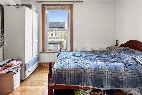 45 Brookfields, Cambridge, CB1 3NZ
