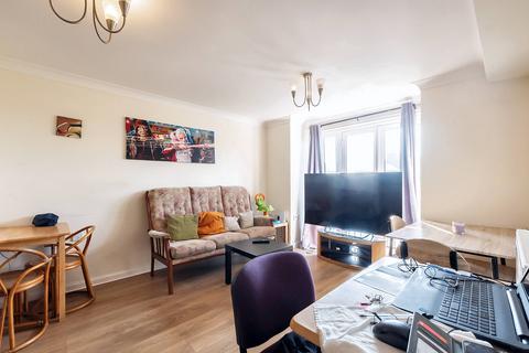 2 bedroom flat for sale, Queen Street, Portsmouth PO1