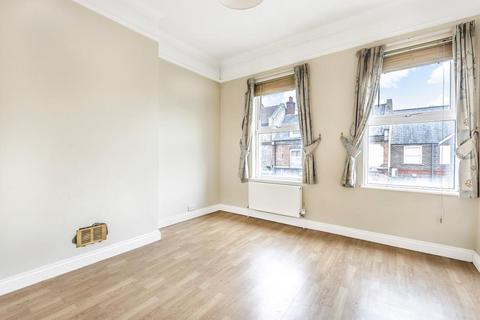 1 bedroom flat for sale, Newbury,  Berkshire,  RG14