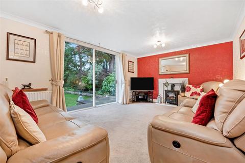 4 bedroom detached house for sale, North Lodge Drive, Ascot