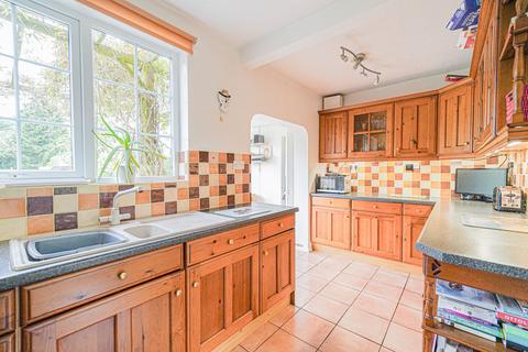 3 bedroom semi-detached house for sale, Warwick Road, Knowle, B93