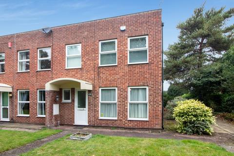 3 bedroom terraced house to rent, Spean Court Wollaton Road, Nottingham, Nottinghamshire, NG8