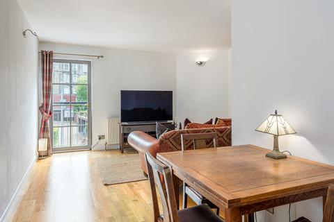 3 bedroom terraced house for sale, Iona Street Lane, Edinburgh, EH6