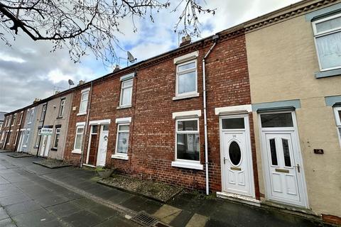 2 bedroom terraced house to rent, Derwent Street, Darlington