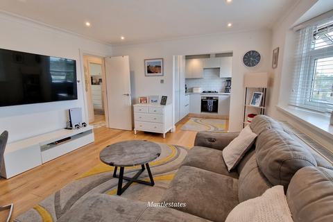 2 bedroom flat for sale, 43 Woodville Road, Barnet EN5