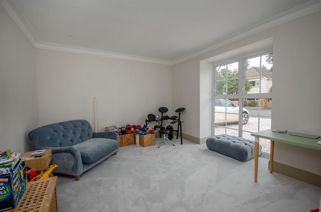 Family room.jpg