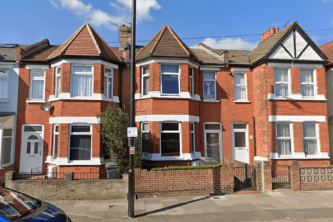 2 bedroom apartment to rent, Perth Road, London, N22