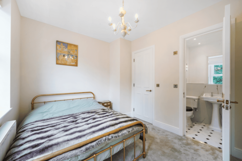 2 bedroom apartment to rent, Ridge Road, London, N8