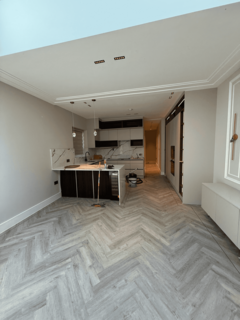 2 bedroom apartment to rent, Arlington Gardens, Ilford, IG1