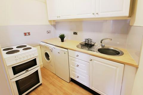 1 bedroom flat to rent, Thorntree Street, Edinburgh EH6