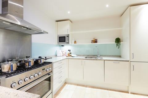 2 bedroom flat to rent, Young Street, Kensington, Kensington High Street W8