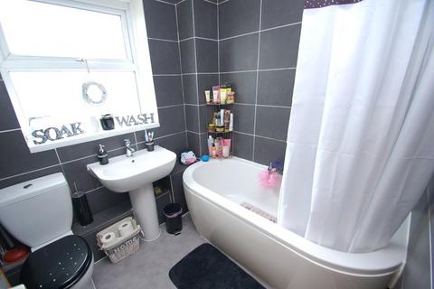 2 bedroom apartment for sale, Dandelion Close, Gosport, Hampshire, PO13