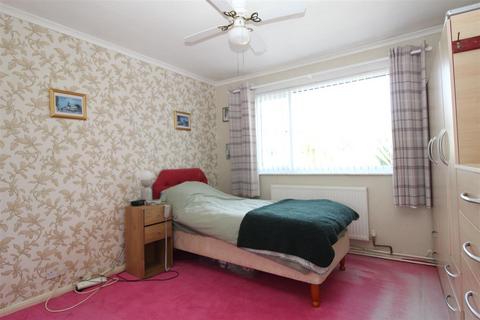 2 bedroom semi-detached bungalow for sale, Northwood Road, Broadstairs