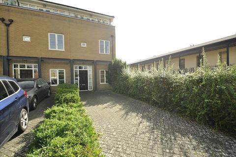 4 bedroom end of terrace house for sale, Frankton Way, Gosport, Hampshire, PO12