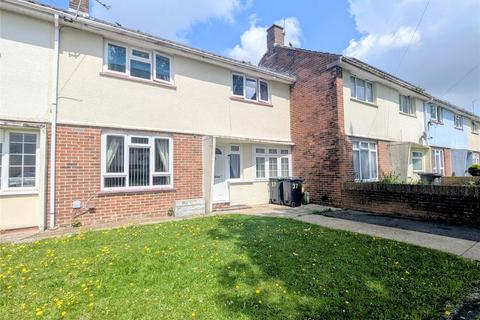 3 bedroom terraced house for sale, Totland Road, Gosport, Hampshire, PO13