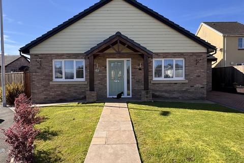 3 bedroom detached bungalow for sale, Llys Tir Nant, Tycroes, Ammanford