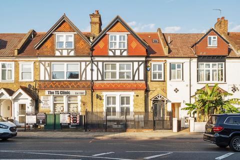 6 bedroom terraced house for sale, Tweedy Road, Bromley