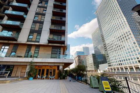 1 bedroom apartment for sale, Discovery Dock Apartments West,  South Quay Square, London, E14