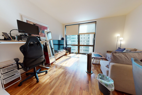 1 bedroom apartment for sale, South Quay Square, London, E14
