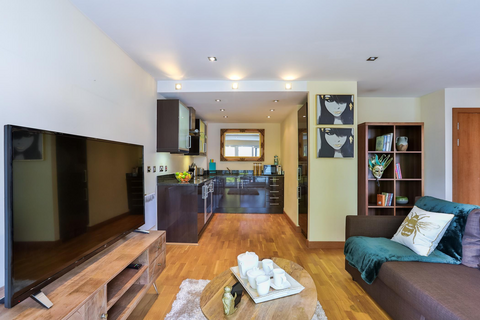 1 bedroom apartment for sale, Cuba Street, London, E14