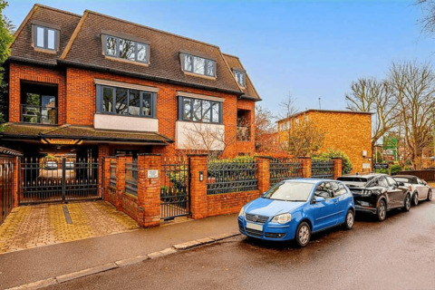 2 bedroom apartment for sale, Ashley Lane, London, NW4