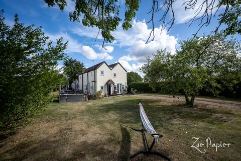 4 bedroom detached house for sale, Black Notley