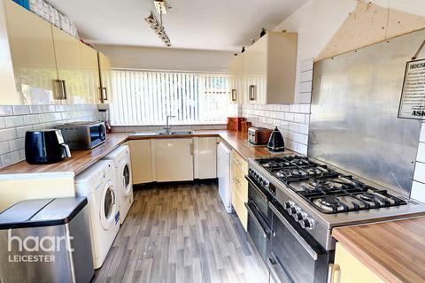 3 bedroom semi-detached house for sale, Northfield Road, Leicester