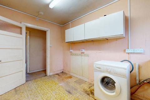 3 bedroom flat for sale, Flat 24 Whittington Court, Aylmer Road, Finchley, London, N2 0BT