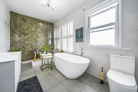 51 Sidney Road, Beckenham, BR3 4PX