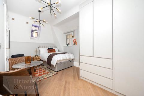 Studio to rent, Montserrat Road, Putney, London, SW15