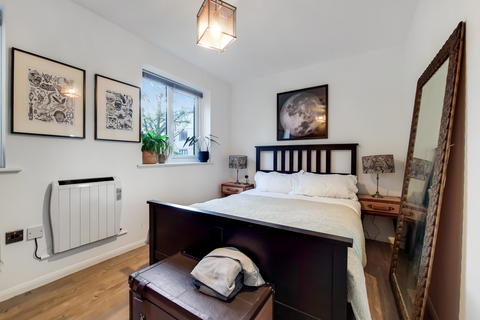 1 bedroom apartment for sale, Ringwood Gardens, London, E14