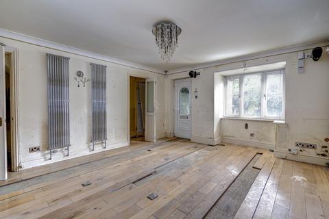 3 bedroom semi-detached house for sale, Emmett Carr Lane, Sheffield, S21