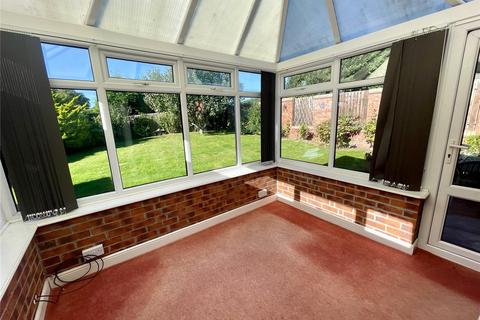 3 bedroom bungalow for sale, Cadman Road, Bridlington, East Yorkshire, YO16