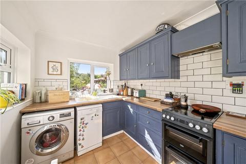 4 Brooklands, Totnes, TQ9 5AR